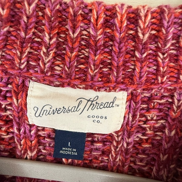 Universal Thread Sweater - Picture 4 of 4
